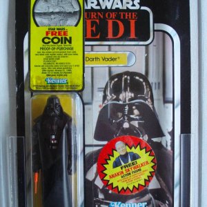 ROTJ Vader 77b twin offer AFA75 Card.JPG