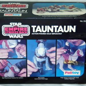 Palitoy Solid Belly Tauntaun - Printed Logo Box - 07.jpg