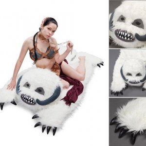 star_wars_wampa_rug.jpg