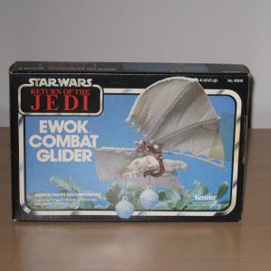 sw_ewok_combat_glider_rotj_kenner 001.jpg