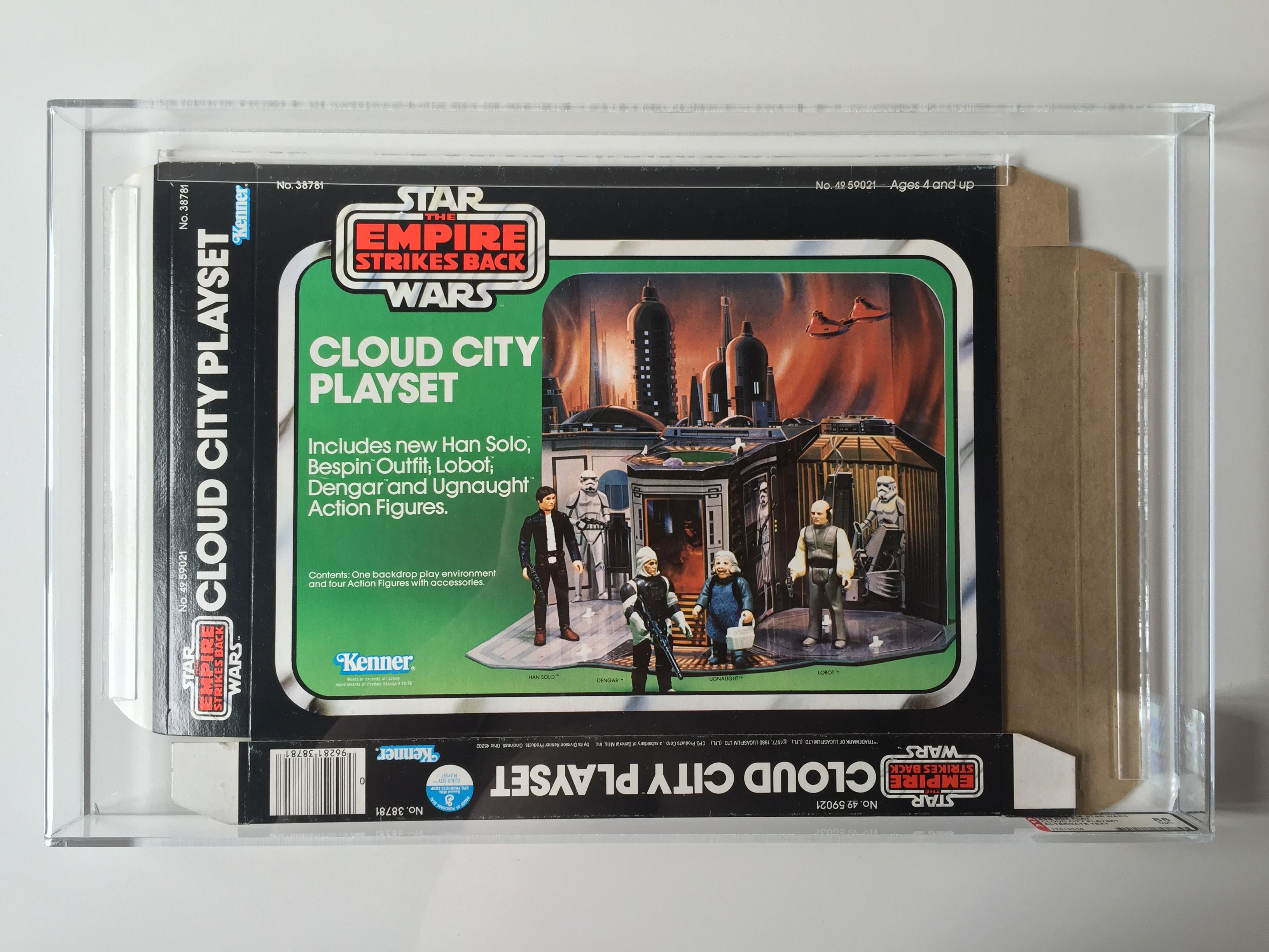 Cloud City Playset Box Flat. (Alternative Text)