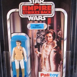 Leia Hoth - Unpunched - AFA 85.JPG