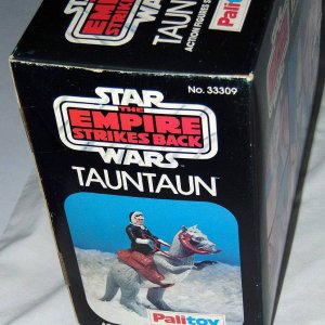 Palitoy Solid Belly Tauntaun - Printed Logo Box - 04.jpg