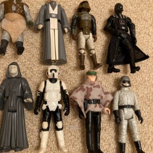 star wars figures 1.jpg