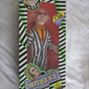 Large Talking Beetlejuice, Kenner, Boxed.JPG