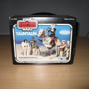 sw_taun_taun_closed_belly_esb_kenner_misb 002.jpg