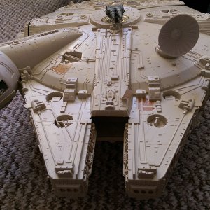 Millenium Falcon.jpg